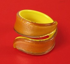 FABULOUS HANDMADE ARTISAN CRAFTED ART GLASS WOMENS RING SIZE 8 MODERNIST RARE