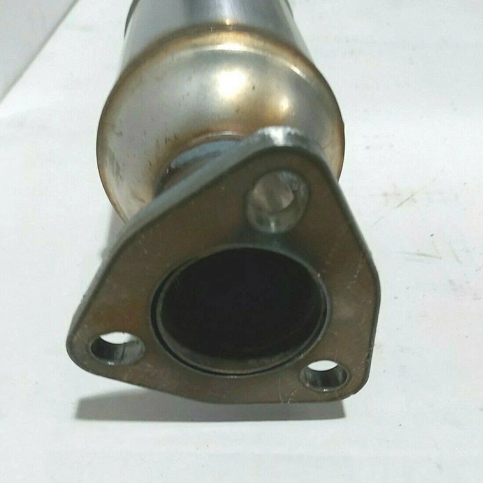 Convertidor catalítico Volvo 240 1990 1991 1992 1993 2,3 L L4 Foto 2 de 4