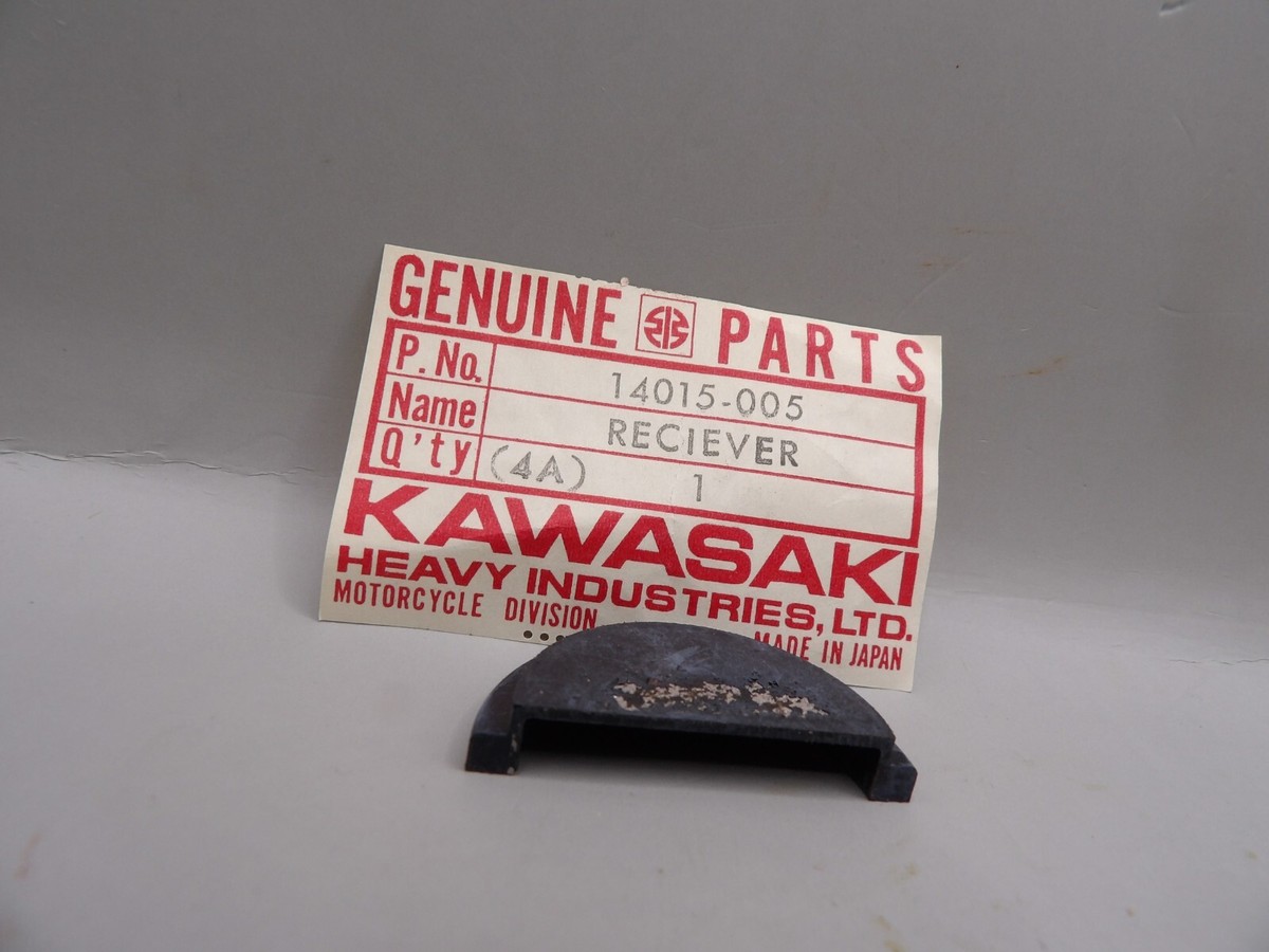 NOS Kawasaki KZ400 KZ 400 1974-1978 Genuine Oil Reciever Factory