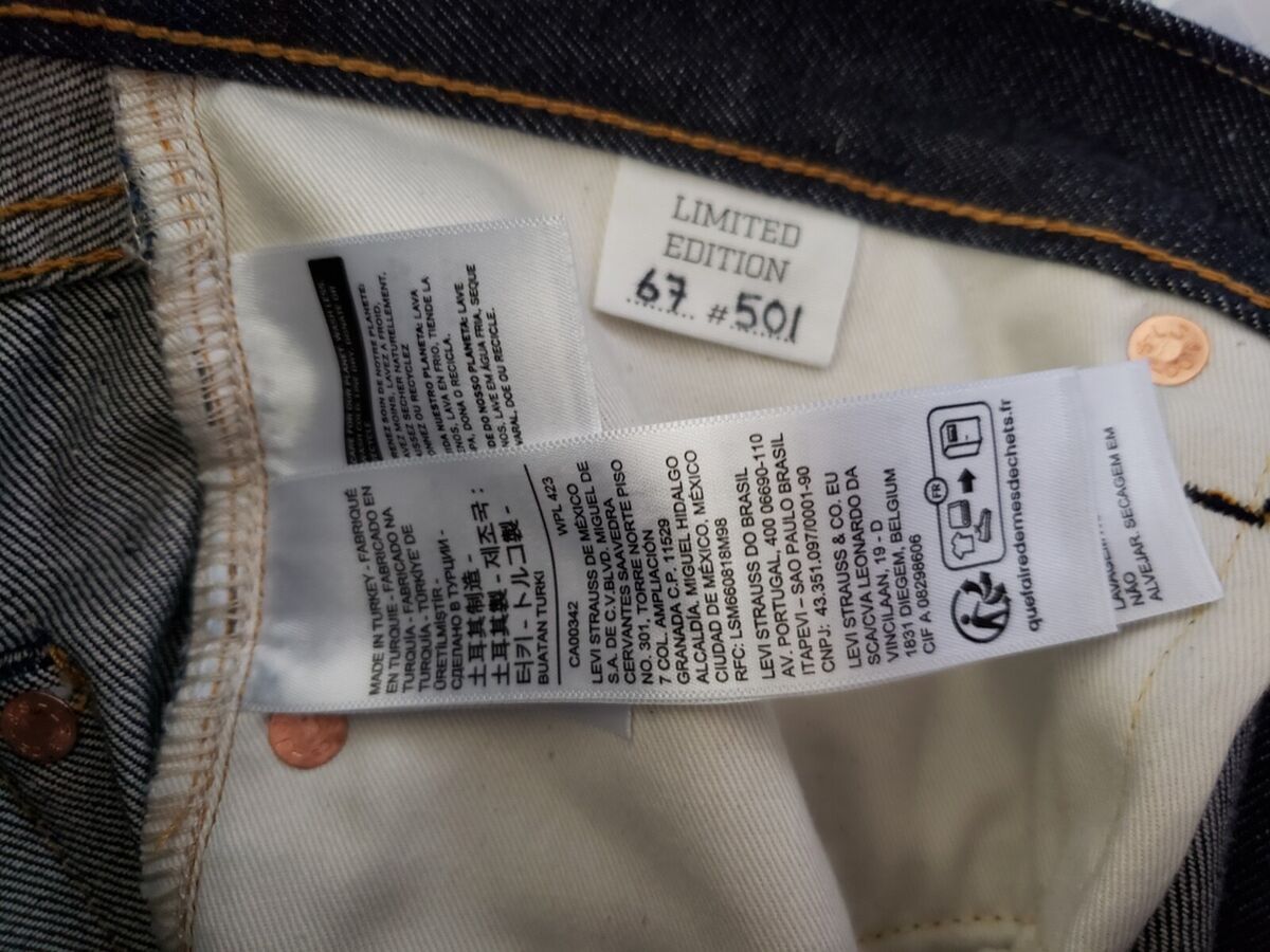 HAND-DRAWN LEVI'S VINTAGE CLOTHING 1955 501 xx LVC Selvedge HAND-DRAWN LEVI'S VINTAGE CLOTHING 1955 501 xx LVC Selvedge