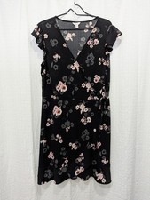 Candie's Women's Wrap Dress Black with Floral Print Size XL Ruffle Sleeves EUC