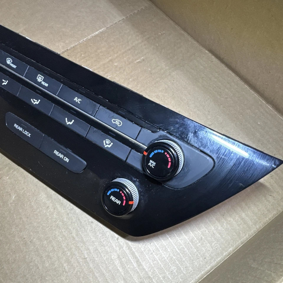 2015-2021 Kia Sedona Dash Mounted A/C Heater Temperature Climate Control OEM - Image 2 of 4