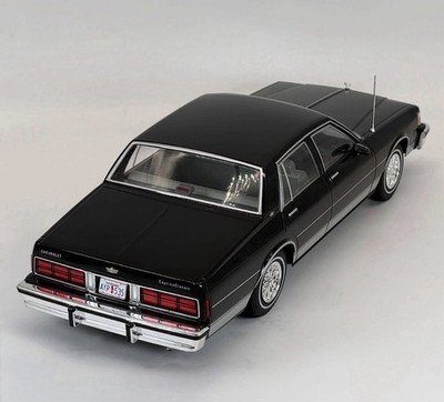 1987 Chevrolet Caprice Classic Black 1/18 MCG Model Car Group RARE