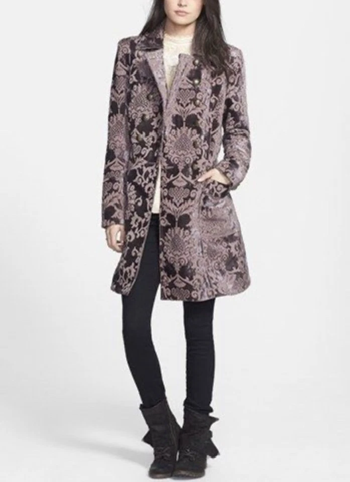 Casaco brocado FREE PEOPLE Downtown em ameixa tamanho 0 original. US$ 398 por propriedade - Imagem 3 de 4