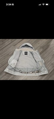 686 Mannual Honor Snowboarding Jacket Womens Size Med Logo Patch Insulated 