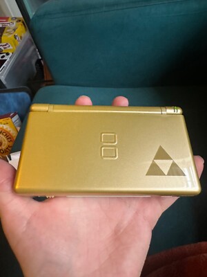 Nintendo DS Lite Handheld Console - Legend of Zelda Edition Tested