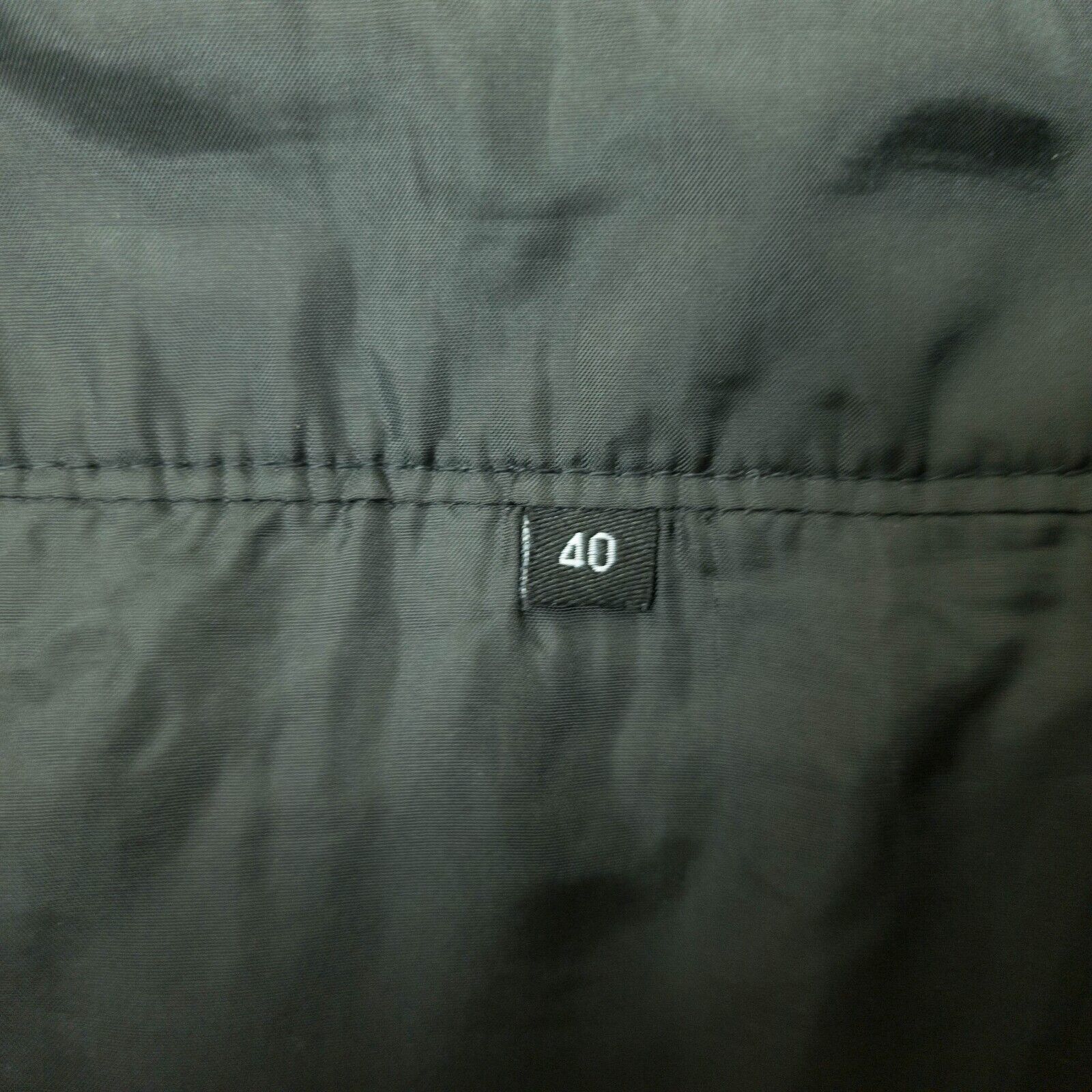 Foto 6 di 7