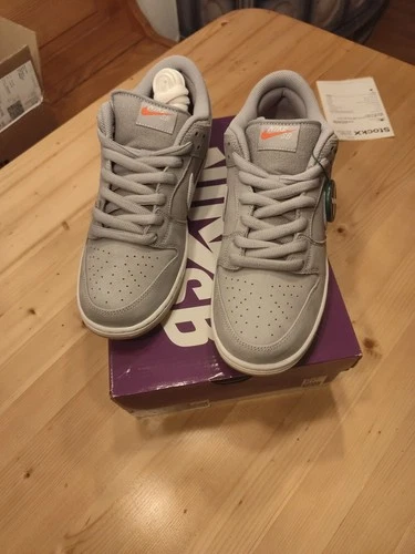 Nike SB Dunk Low Pro ISO Orange Label  EU45  Neu Mit Rechnung DV5464-001