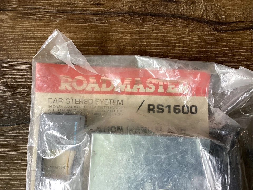 NOS Roadmaster RS1600 Car Stereo System AM/FM Stereo Cassette Tape Player - Image 3 of 4