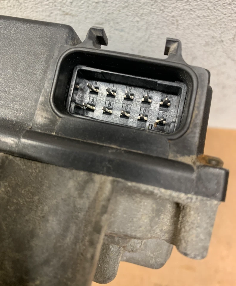 1988-1998 Chevy GMC CK1500 Silverado Truck Cruise Control Module 25169208J - Image 2 of 4