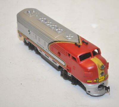Vintage Powered HO Scale Bachmann Santa Fe 307 Diesel Locomotive