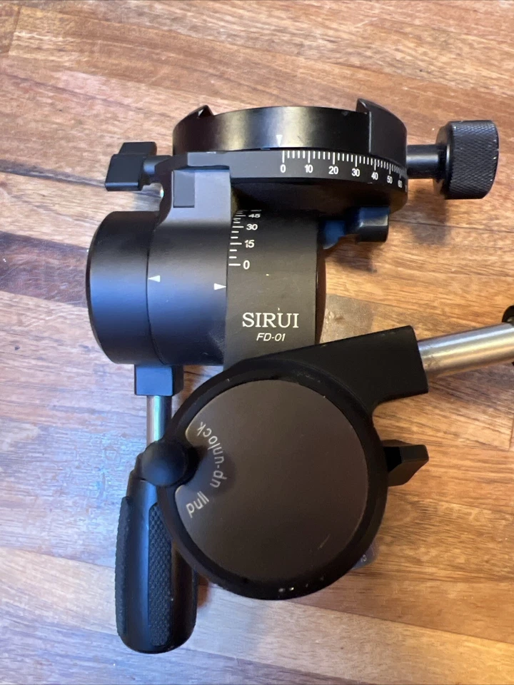 Cabezal de trípode de 4 vías SIRUI FD-01 Foto 4 de 4