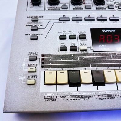 Roland MC-303 Sequencer Groovebox Drum Machine Sound Module