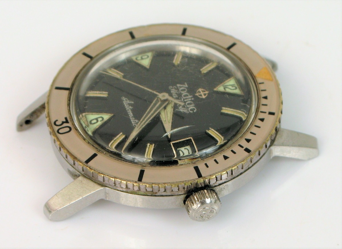 VINTAGE ZODIAC SEA WOLF AUTOMATIC DIVER 