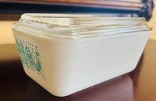 PYREX Turquoise Blue Amish Butterprint 0502 Refrigerator Dish 1.5 Pint BEAUTIFUL