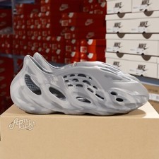 *Expedited shipping*SALE* Adidas Yeezy Foam R...