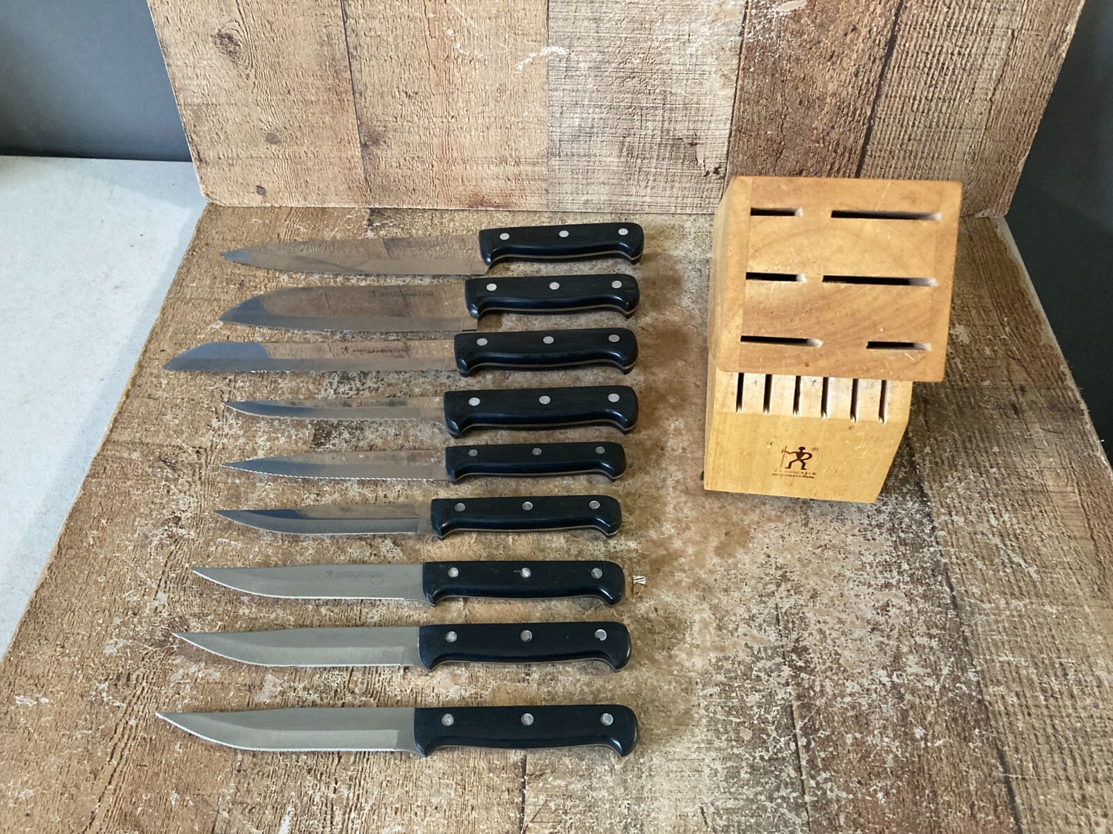 J.A Henckels International 9 Piece Eversharp Pro Knife Set Knives w