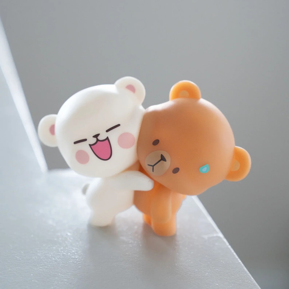 Milk Mocha Bear: Milk Mocha Hugging Figurine | eBay