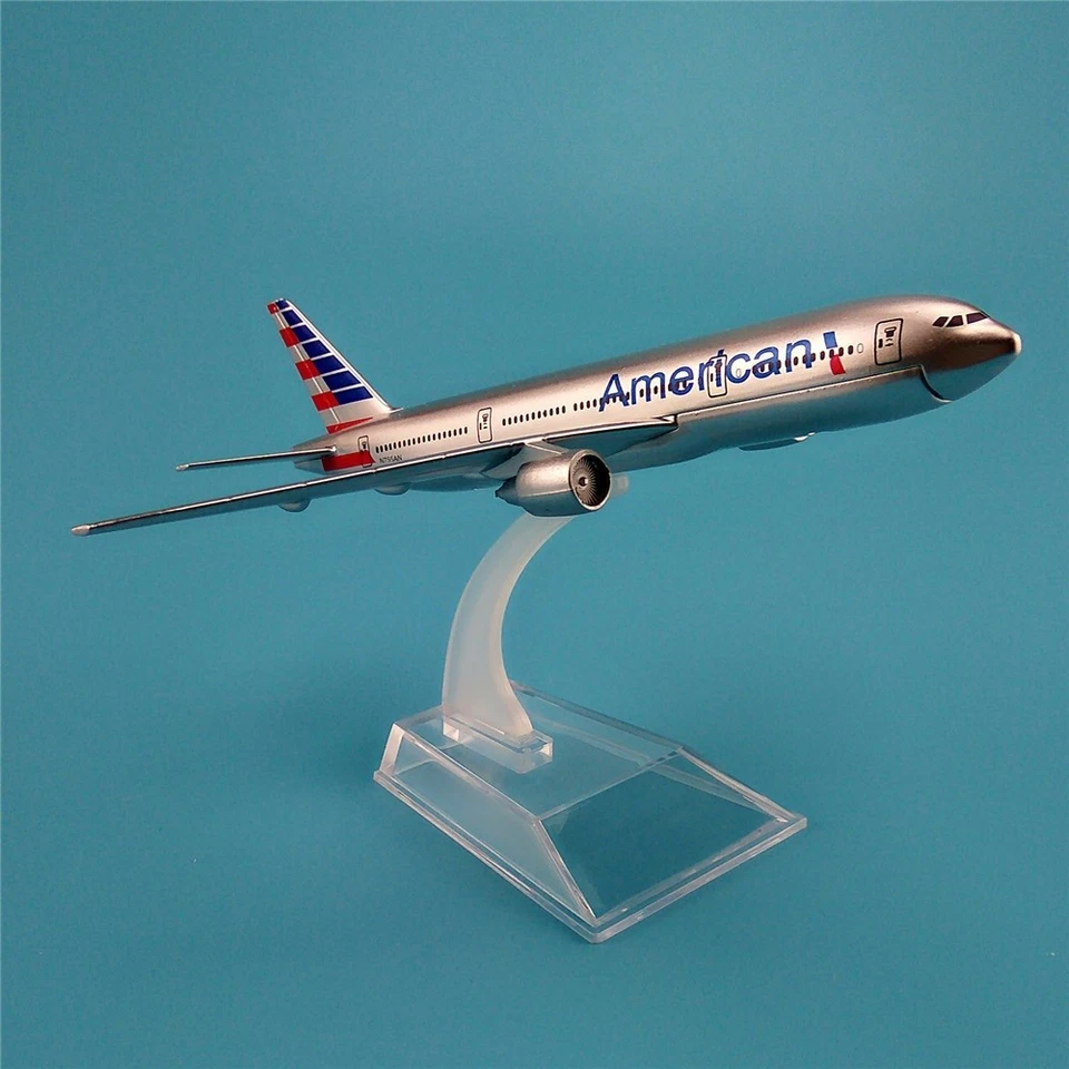 Aeromodello Die-Cast 1:400 Boeing 777-200ER American Airlines 16cm Da Collezione - Immagine 2 di 4