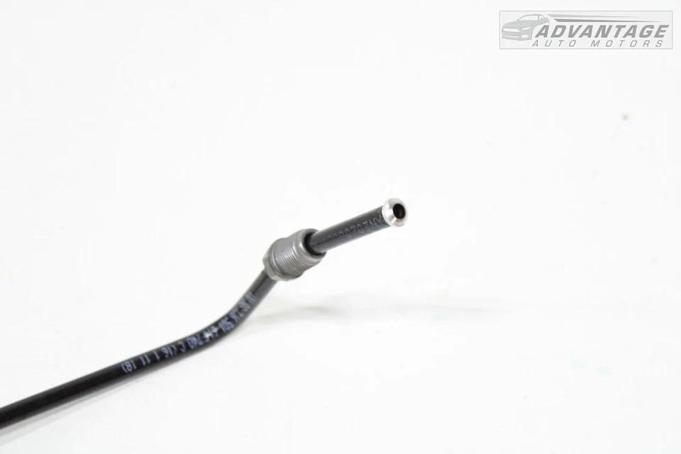 Audi A3 2017-2020 2,0 L L4 8 V cilindro de freno a tubo de freno hidráulico OEM Foto 4 de 4