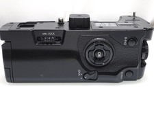 OLYMPUS HLD-9 Power Battery Holder for OM-D E-M1 MARK II AND OM-D E-M1 MARK III