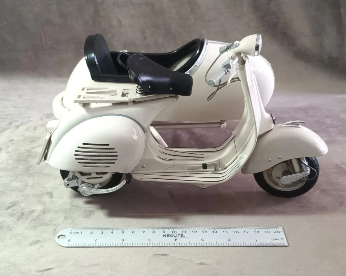 NewRay Vespa 150 VL TT (1955) 1/6 ニューレイ Compra Vespa 150 VL