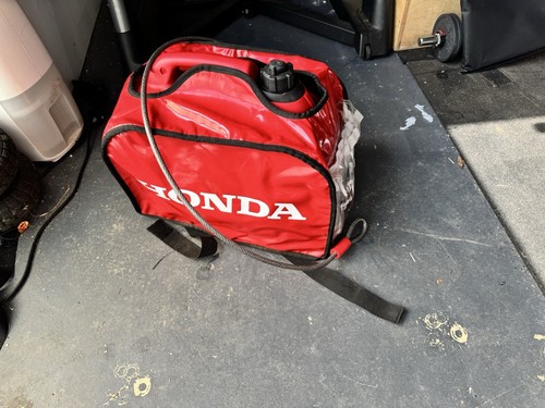 Honda Generator / Inverter EU10i (with cover and cable lock) - Picture 7 of 9