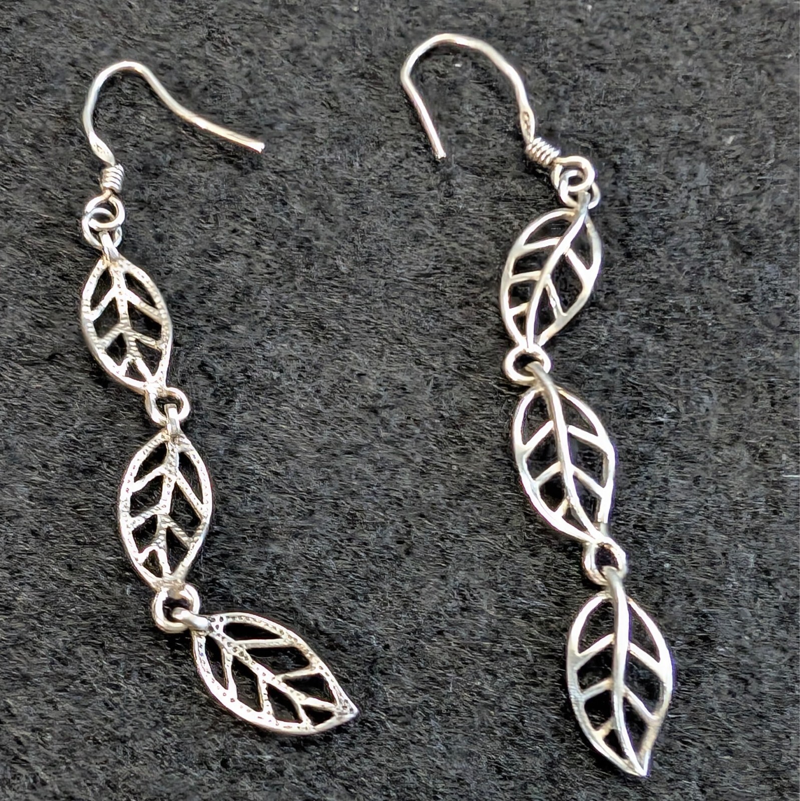 Sterling Silver Leaf Link Dangle Drop Earrings - image 5