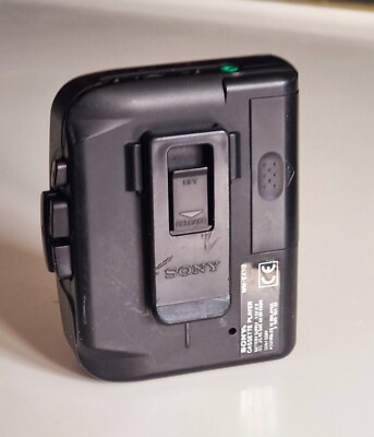 SONY Walkman WM-EX112 AVLS Mega Bass anti rolling mechanism