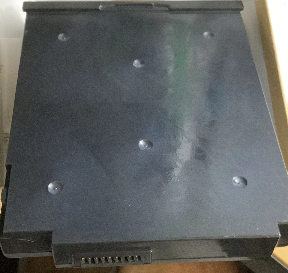 Batería recargable Gateway Li-ion Panasonic 6500363 (CGR-B/625AE) 10,8 V-3200 mAh Foto 4 de 4