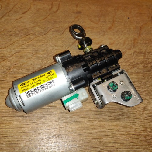 2016-2024 Hyundai Motor 88583-C1100 OEM - Afbeelding 1 van 3