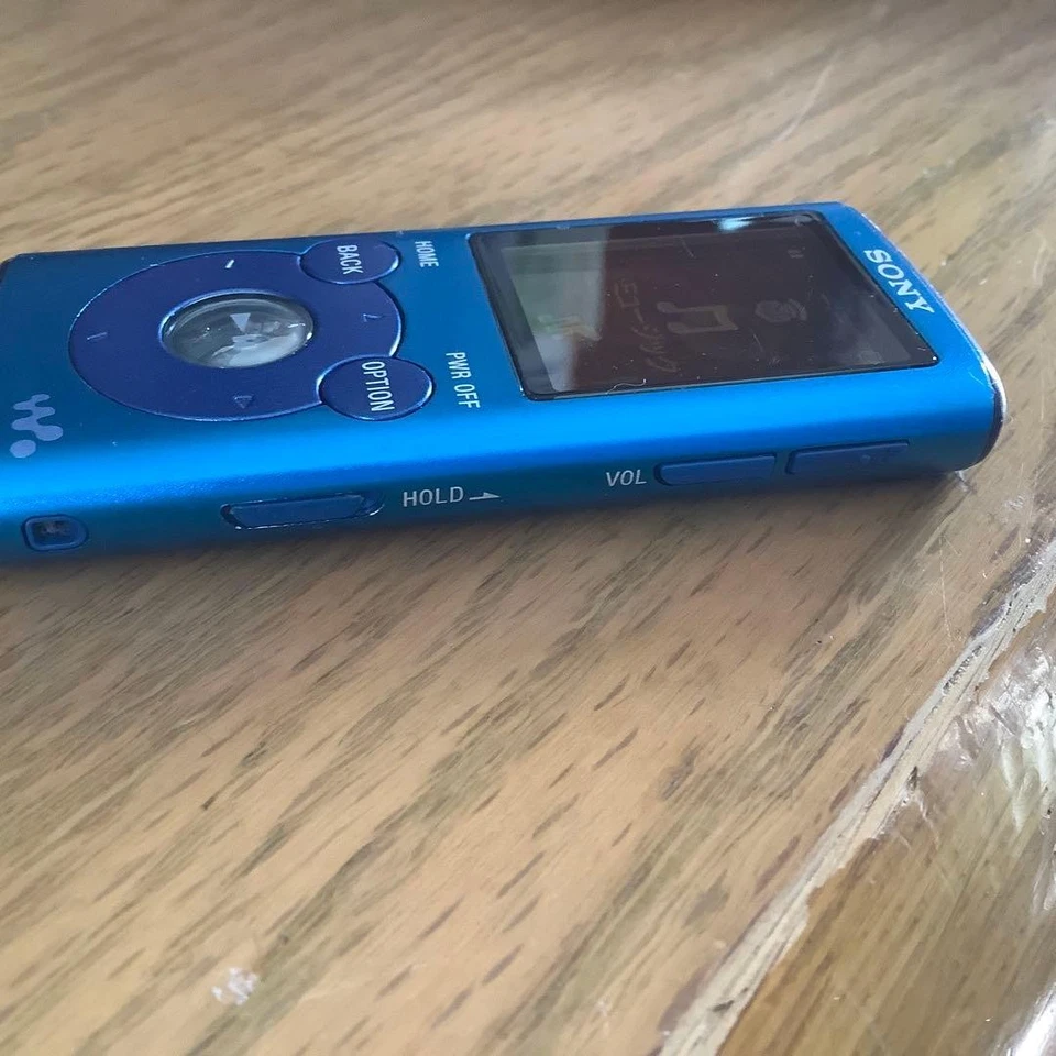 Reproductor de audio digital Sony Walkman azul - Imagen 4 de 4