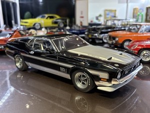 Autoart Mach 1 | eBay