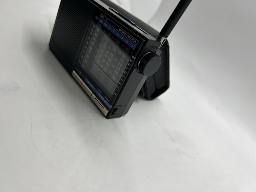 Roberts R101 Radio FM/MW/SW 9 Band Receiver Black Tested With Accessories - Picture 9 of 19