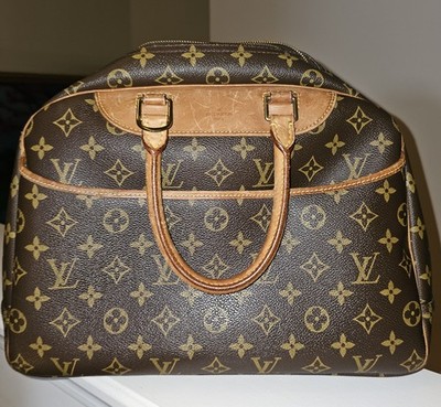 AUTHENTIC Louis Vuitton Monogram Deauville Vanity Brown Handbag & Dustbag M47270