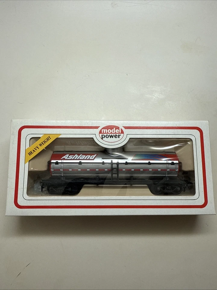 Model Power Electric Trains HO Scale 8119 Ashland Oil NOS - Image 2 of 4