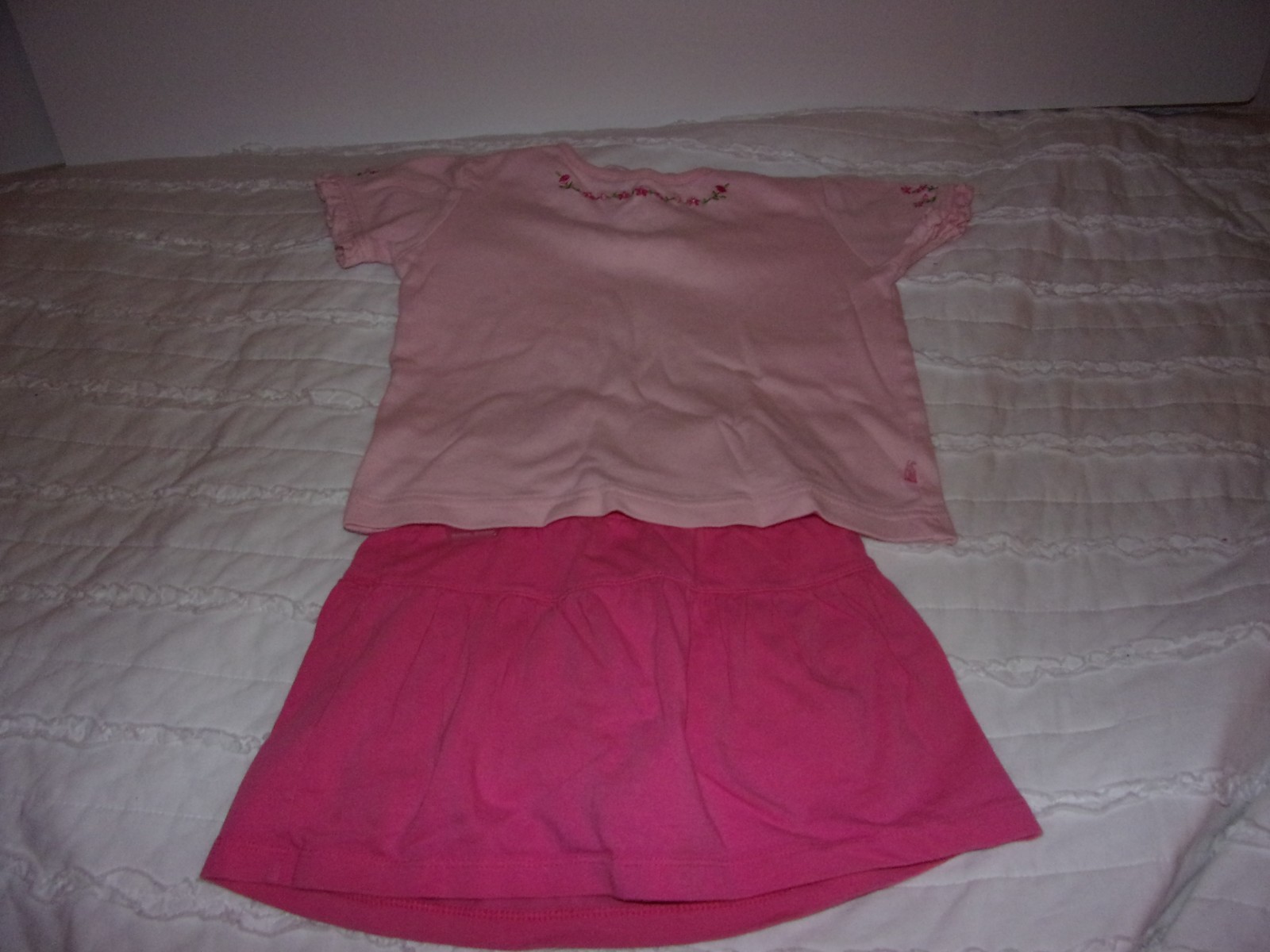 Picture 1 of 2
