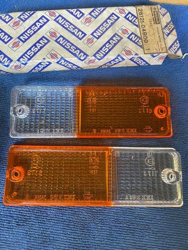 Datsun Nissan MICRA K10 FRONT Turn signal light lamp Lens Genuine Nos Japan - Picture 5 of 5