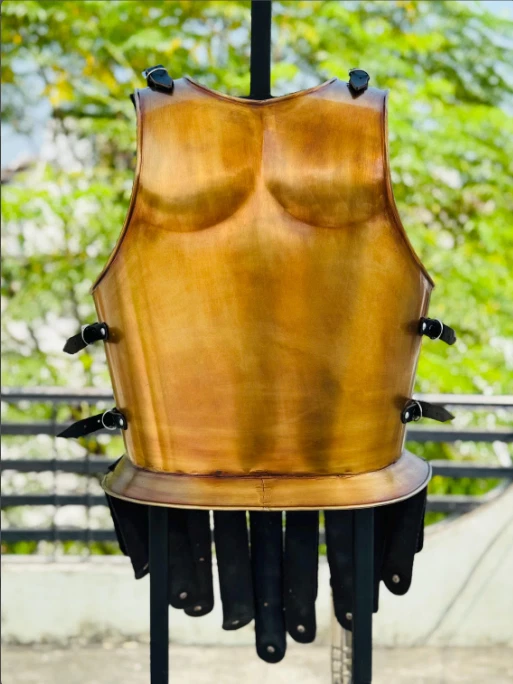 Disfraz de guerrero espartano 300 para hombre - armadura muscular en el pecho, casco espartano y rojo C Foto 4 de 4