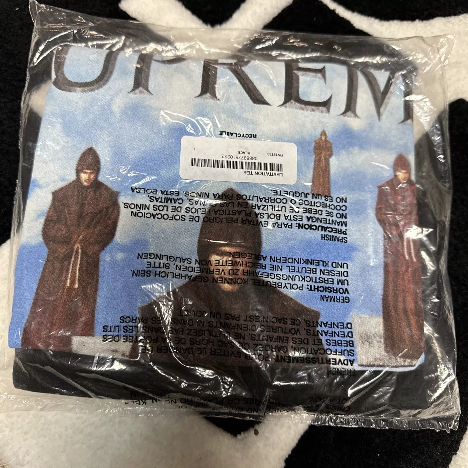 T shirt SUPREME New York Lévitation taille L noir FW19