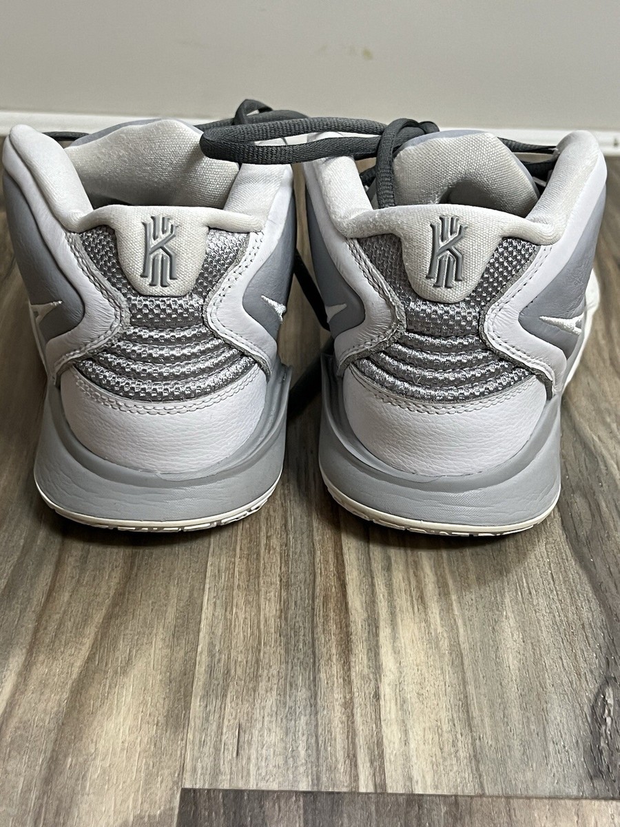 k*0様 Nike A'ONE バスケットボールシューズ ホワイト/グレー WNBAのスーパースター「エイジャ・ウィルソン」シグネチャー