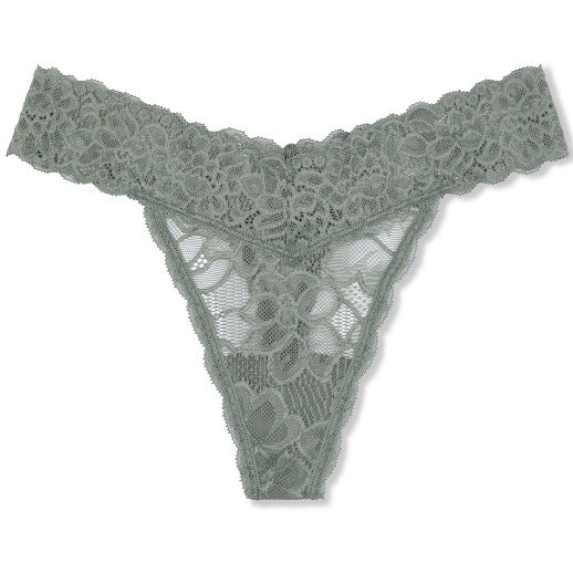 No Boundaries Juniors Lace Thong Panty Small 3-5 New with Tags