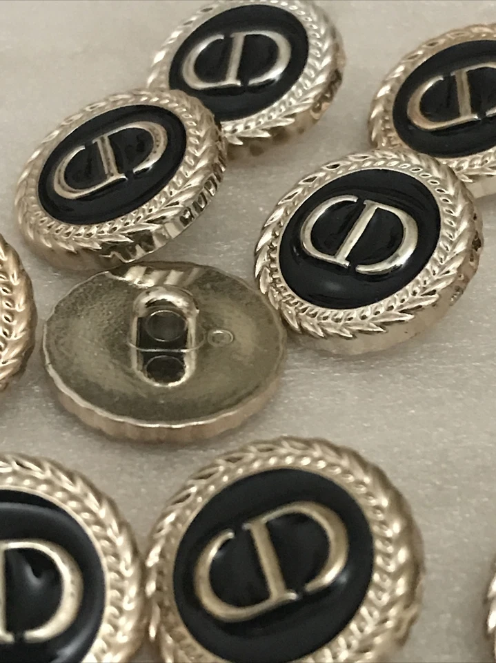 X5 Set Of Christian Dior Lightweight Buttons black & gold CD Iconic DIOR Buttons - Image 3 of 4