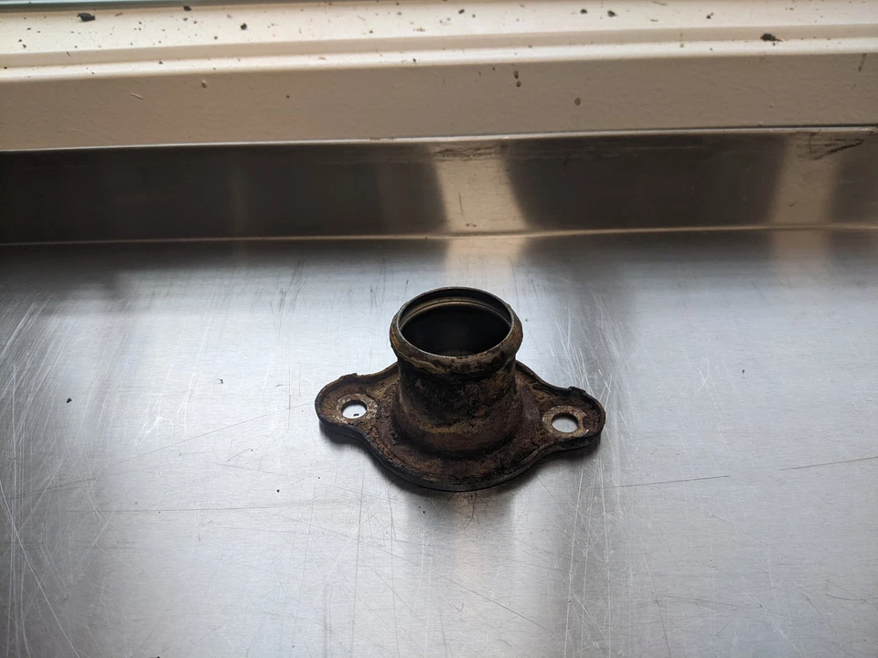 Carcasa de termostato para Dodge D150 90-91 5,2 Foto 2 de 4