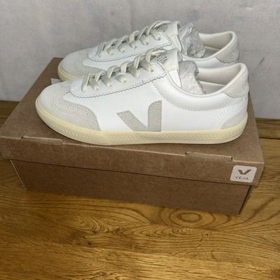 Veja Volley O.t Damen Sneaker in Weiß Natur - 3 UK Neu und Originalverpackt