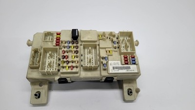 Ford Focus MK2  Sicherungskasten Relaiskasten 7M5T14A073CB  (37)