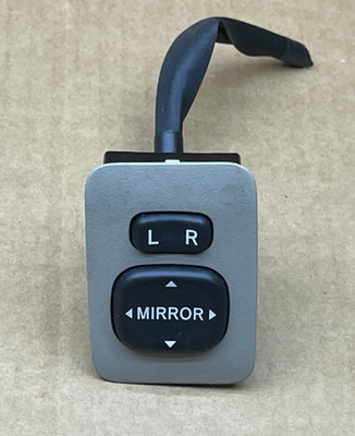 2007-11 TOYOTA CAMRY DOOR MIRROR SWITCH POWER CONTROL BUTTON + Wire Connecter