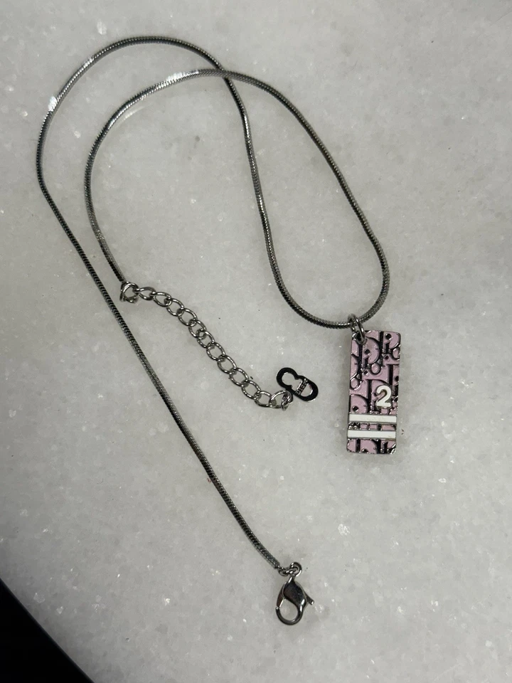 Collar Christian Dior Trotter Rosa Cadena Dior Usado  Foto 3 de 4