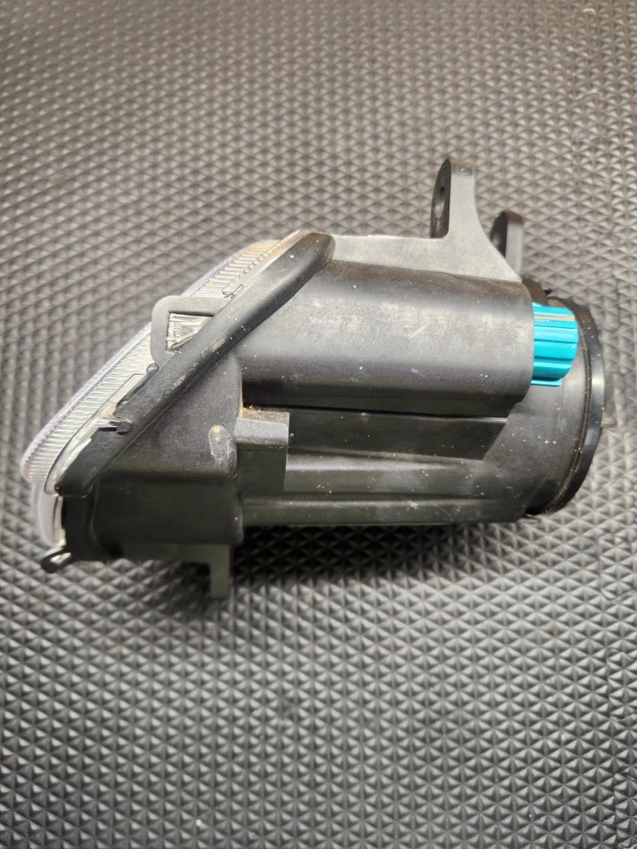 Conjunto de luz de estacionamiento señal de giro izquierda Fiat 500 2012-2019 mercado de accesorios TYC Foto 3 de 4