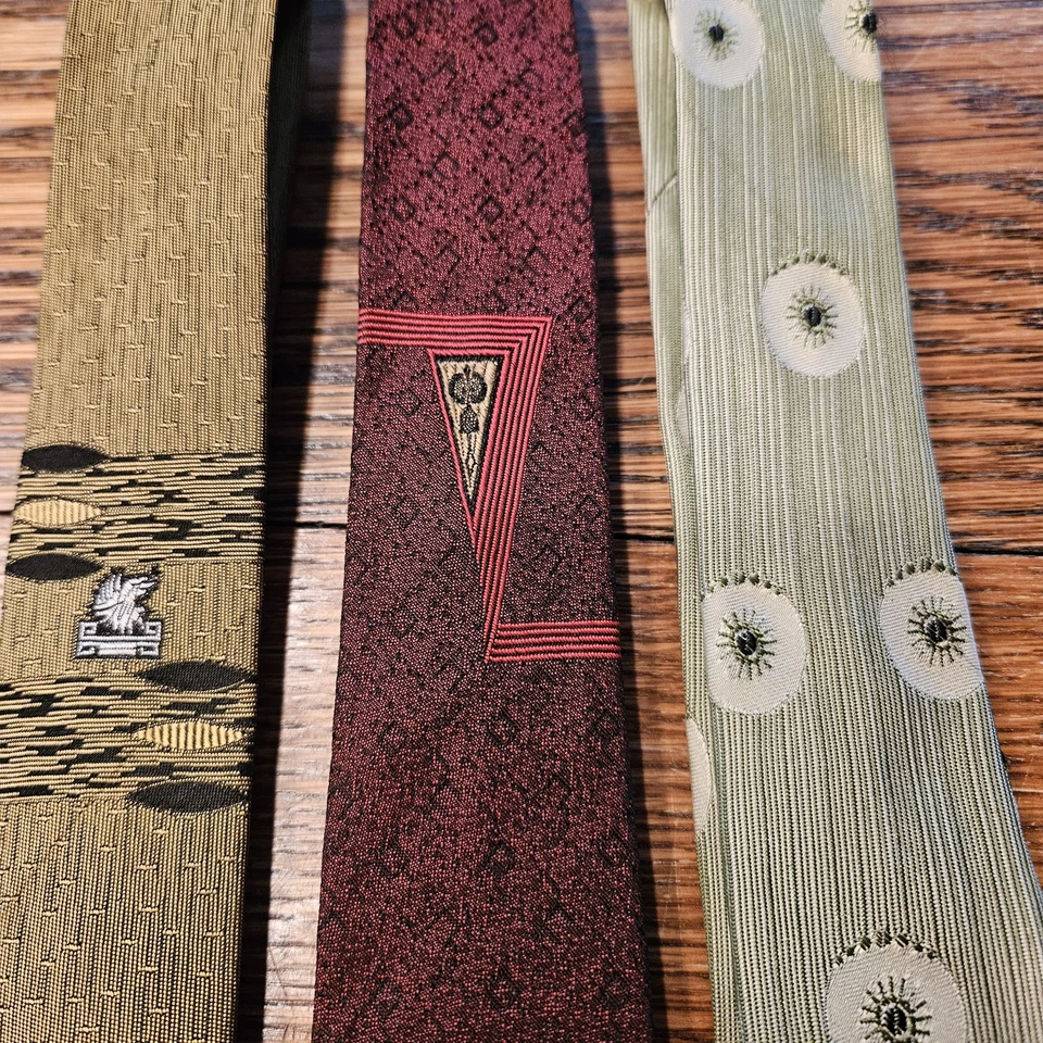 3 corbatas vintage delgadas de 2" Foto 2 de 4